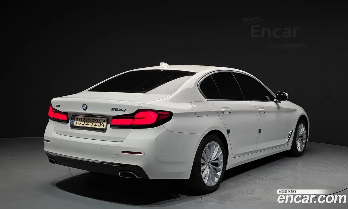 BMW 5 серия 2021 2.0 автомат (гидро), фото 2 BMW 5 серия 2021 2.0 автомат (гидро), фото 2