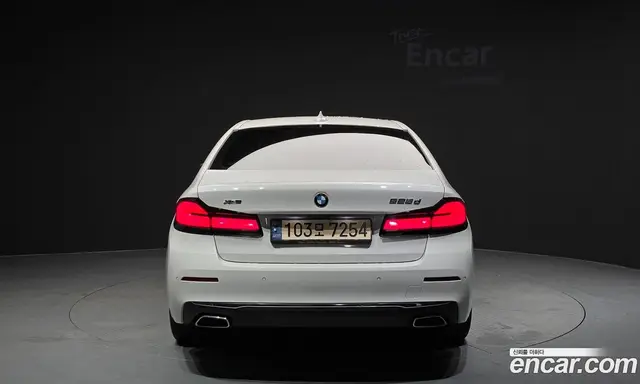 BMW 5 серия 2021 2.0 автомат (гидро), миниатюра 4 BMW 5 серия 2021 2.0 автомат (гидро), миниатюра 4