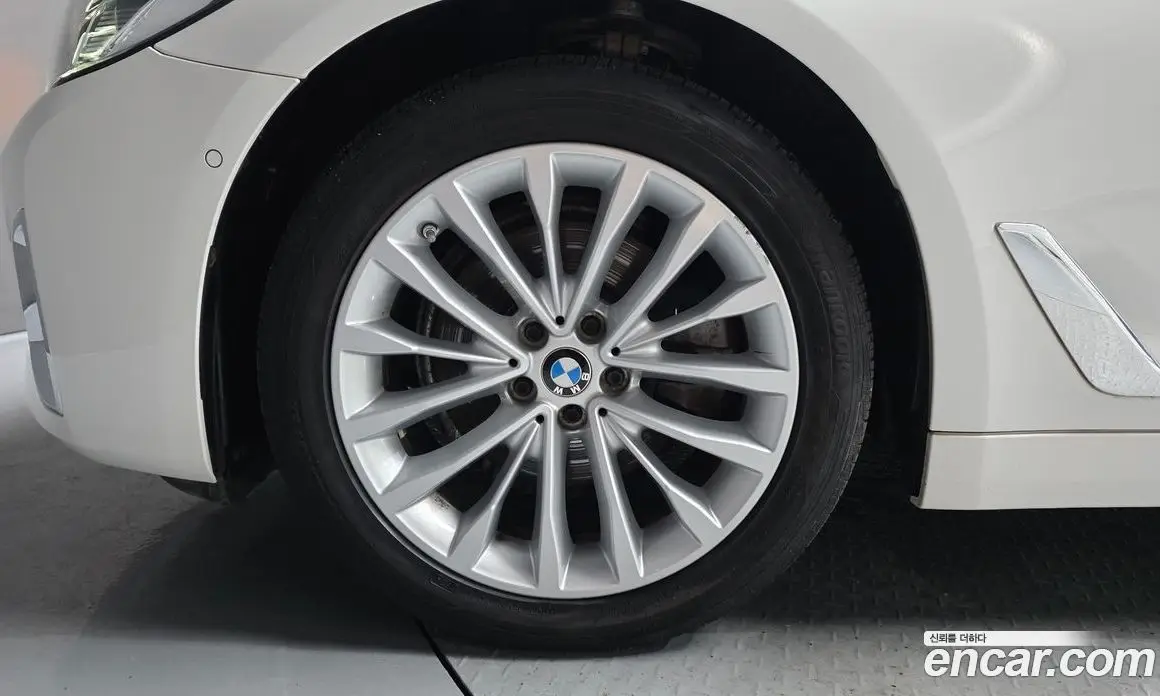 BMW 5 серия 2021 2.0 автомат (гидро), фото 5 BMW 5 серия 2021 2.0 автомат (гидро), фото 5