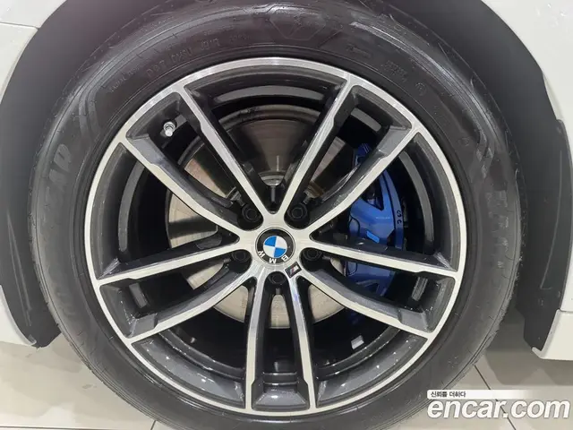 BMW 5 серия 2023 2.0 автомат (гидро), миниатюра 5 BMW 5 серия 2023 2.0 автомат (гидро), миниатюра 5