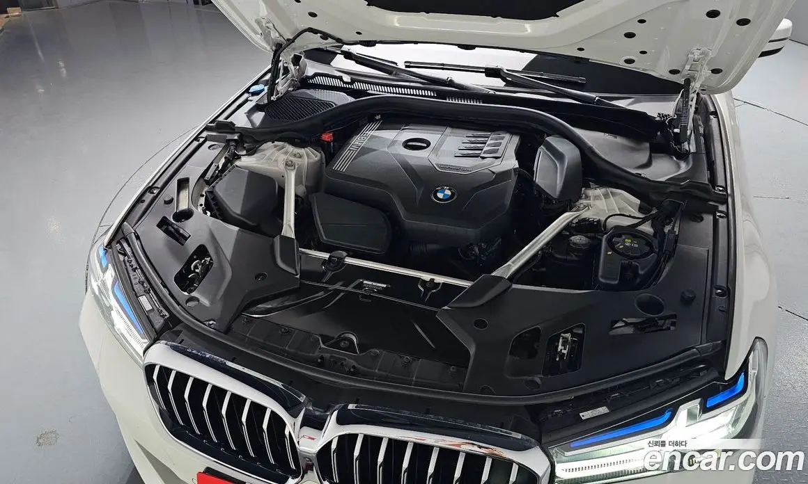BMW 5 серия 2023 2.0 автомат (гидро), фото 5 BMW 5 серия 2023 2.0 автомат (гидро), фото 5
