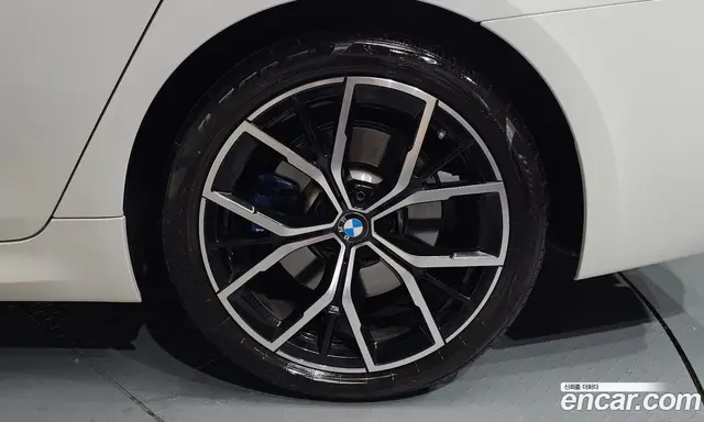 BMW 5 серия 2023 2.0 автомат (гидро), миниатюра 6 BMW 5 серия 2023 2.0 автомат (гидро), миниатюра 6