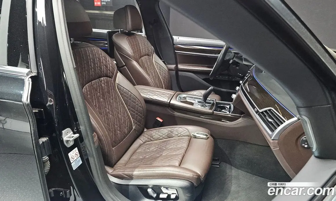BMW 7 серия 2020 3.0 автомат (гидро), фото 12 BMW 7 серия 2020 3.0 автомат (гидро), фото 12