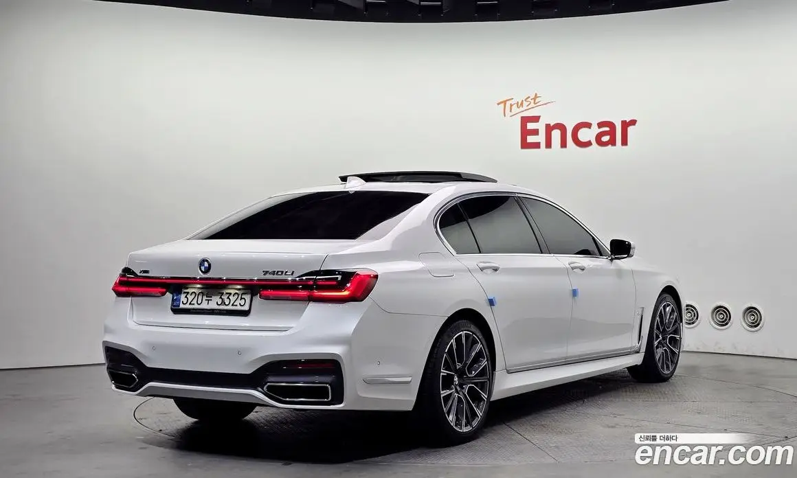 BMW 7 серия 2021 3.0 автомат (гидро), фото 2 BMW 7 серия 2021 3.0 автомат (гидро), фото 2