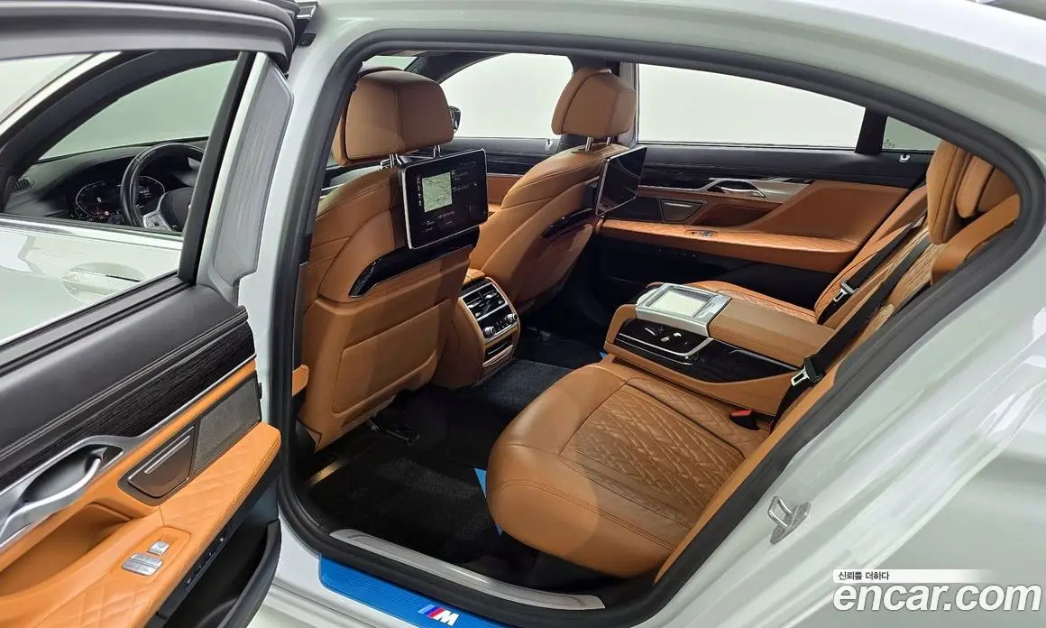 BMW 7 серия 2021 3.0 автомат (гидро), фото 11 BMW 7 серия 2021 3.0 автомат (гидро), фото 11