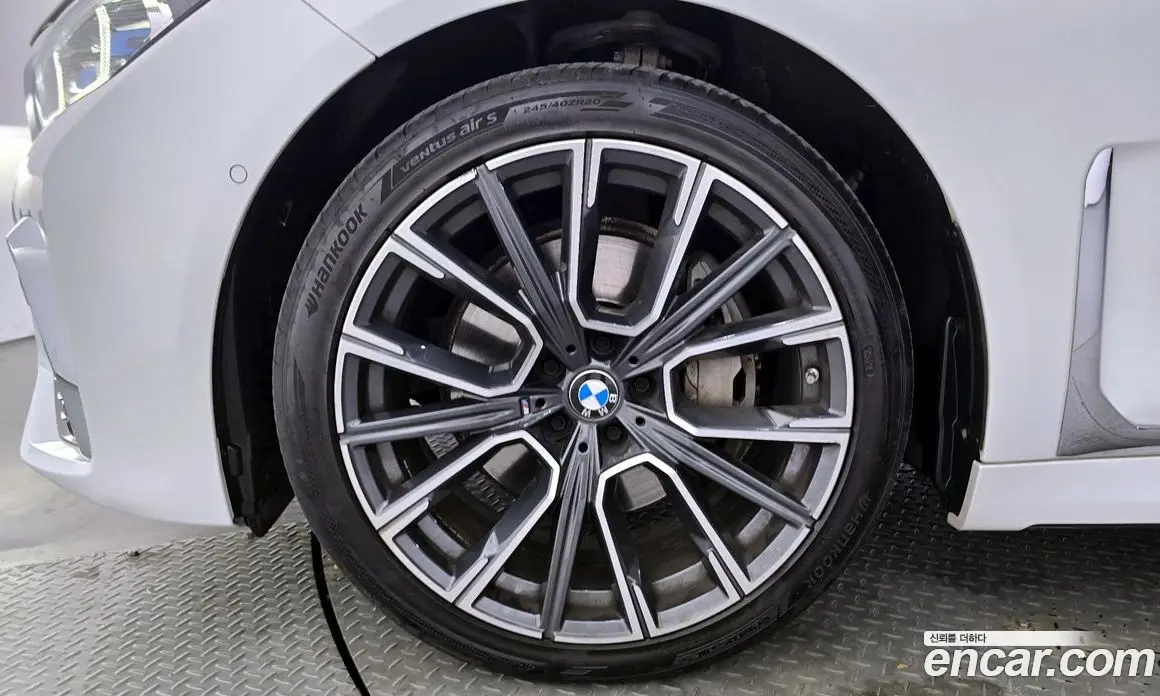 BMW 7 серия 2021 3.0 автомат (гидро), фото 5 BMW 7 серия 2021 3.0 автомат (гидро), фото 5