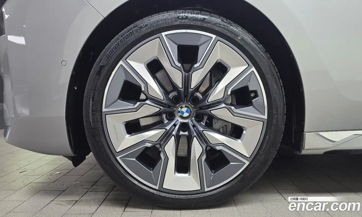 BMW 7 серия 2024 3.0 автомат (гидро), фото 4 BMW 7 серия 2024 3.0 автомат (гидро), фото 4