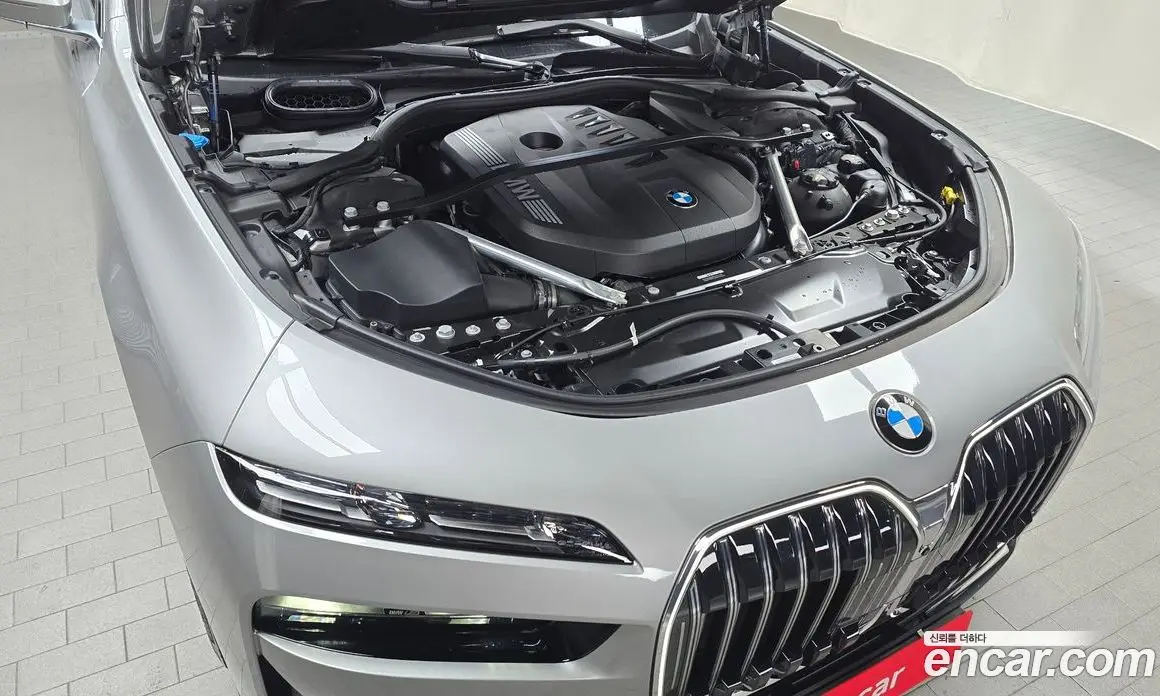 BMW 7 серия 2024 3.0 автомат (гидро), фото 5 BMW 7 серия 2024 3.0 автомат (гидро), фото 5