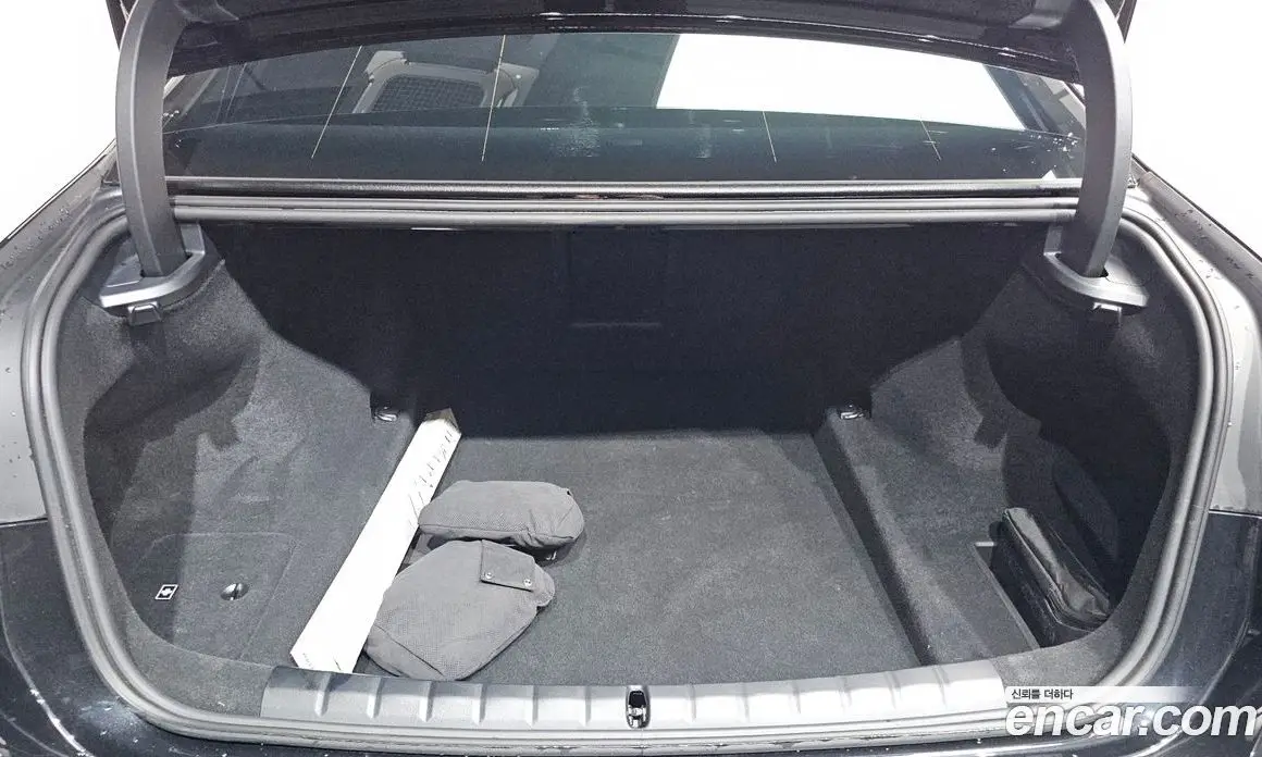 BMW 7 серия 2025 3.0 автомат (гидро), фото 18 BMW 7 серия 2025 3.0 автомат (гидро), фото 18