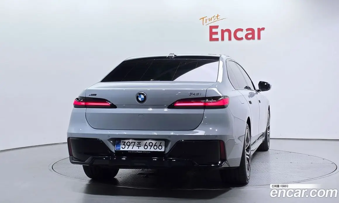 BMW 7 серия 2026 3.0 автомат (гидро), фото 4