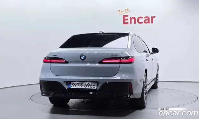 BMW 7 серия 2026 3.0 автомат (гидро), миниатюра 4