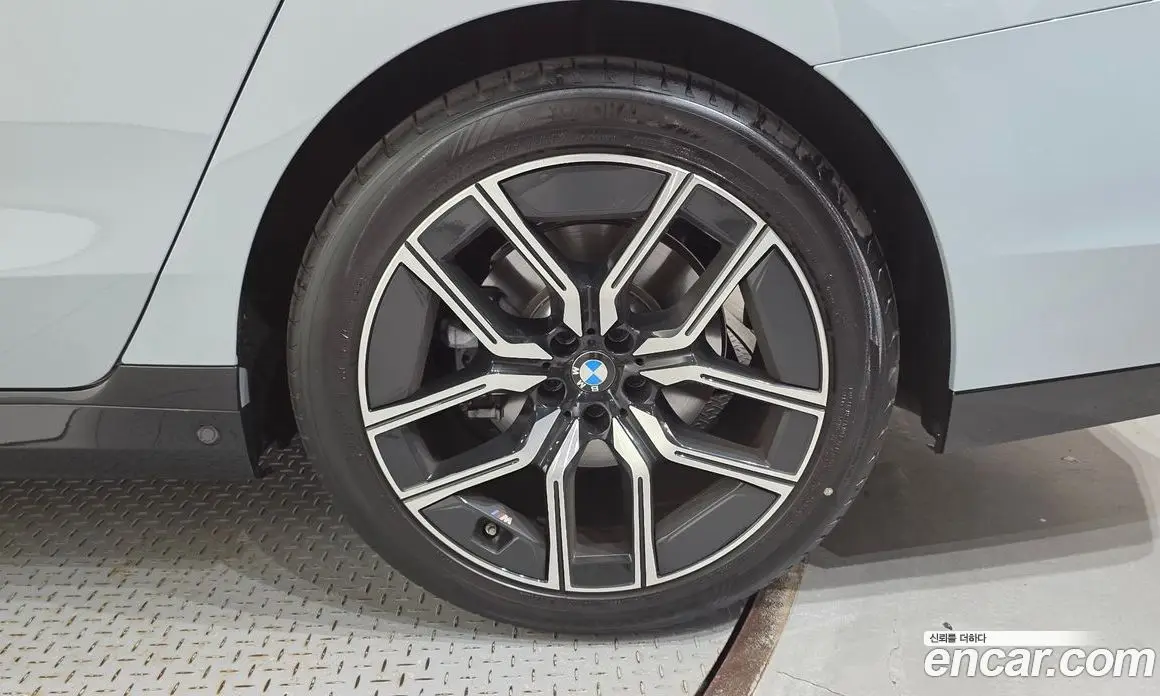 BMW 7 серия 2026 3.0 автомат (гидро), фото 7