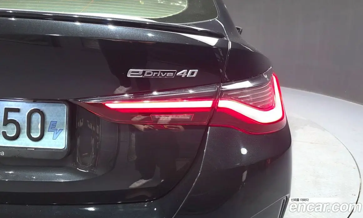 BMW i4 2022 0.2 автомат (гидро), фото 9 BMW i4 2022 0.2 автомат (гидро), фото 9