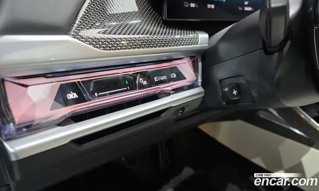 BMW i7 2024 0.3 автомат (гидро), миниатюра 12