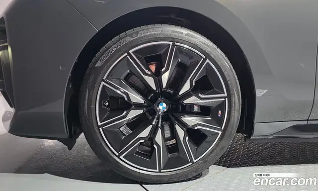 BMW i7 2024 0.3 автомат (гидро), миниатюра 5 BMW i7 2024 0.3 автомат (гидро), миниатюра 5