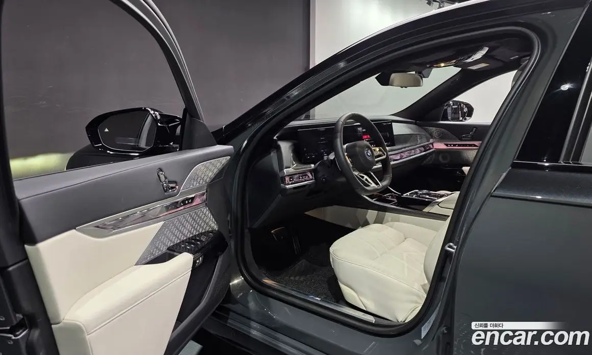 BMW i7 2024 0.3 автомат (гидро), фото 10 BMW i7 2024 0.3 автомат (гидро), фото 10