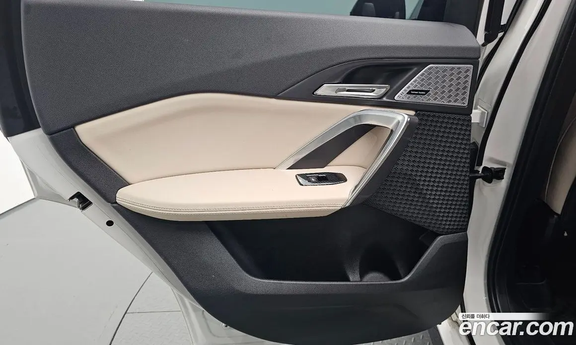 BMW X1 2024 2.0 автомат (гидро), фото 15 BMW X1 2024 2.0 автомат (гидро), фото 15