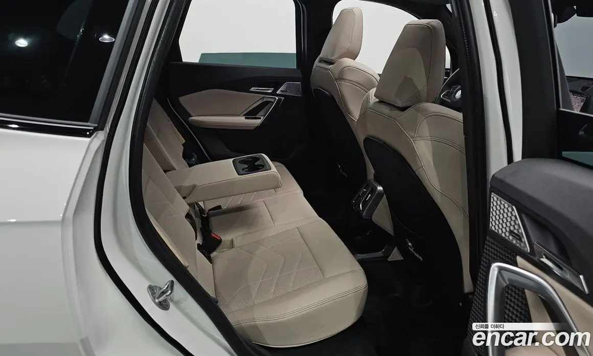 BMW X1 2024 2.0 автомат (гидро), фото 16 BMW X1 2024 2.0 автомат (гидро), фото 16