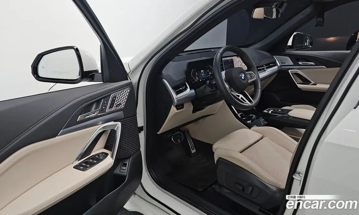 BMW X1 2024 2.0 автомат (гидро), фото 17 BMW X1 2024 2.0 автомат (гидро), фото 17