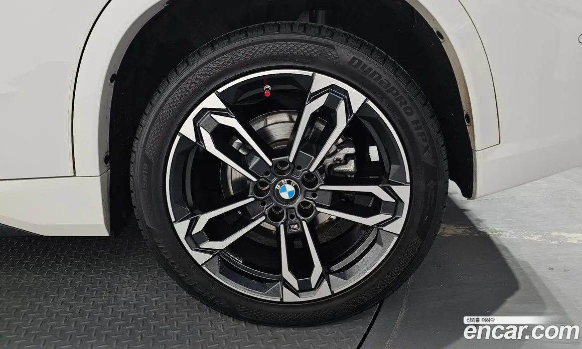 BMW X1 2024 2.0 автомат (гидро), фото 7 BMW X1 2024 2.0 автомат (гидро), фото 7