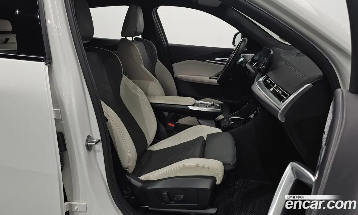 BMW X2 2024 2.0 автомат (гидро), фото 13 BMW X2 2024 2.0 автомат (гидро), фото 13