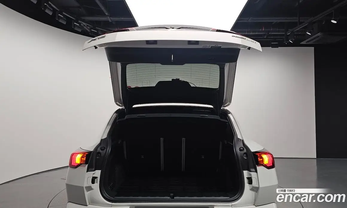 BMW X2 2024 2.0 автомат (гидро), фото 30 BMW X2 2024 2.0 автомат (гидро), фото 30