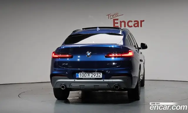 BMW X4 2021 2.0 автомат (гидро), миниатюра 3