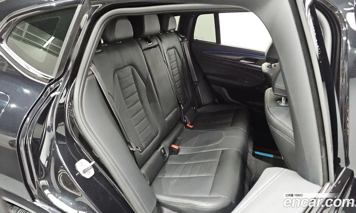 BMW X4 2022 2.0 автомат (гидро), фото 17