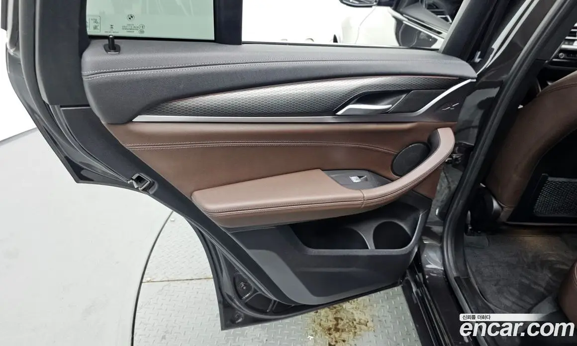 BMW X4 2023 2.0 автомат (гидро), фото 15 BMW X4 2023 2.0 автомат (гидро), фото 15