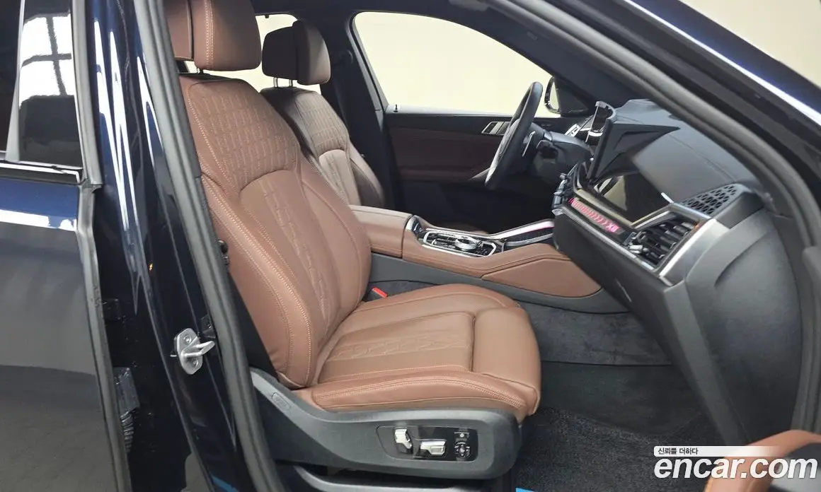 BMW X6 2025 3.0 автомат (гидро), фото 16