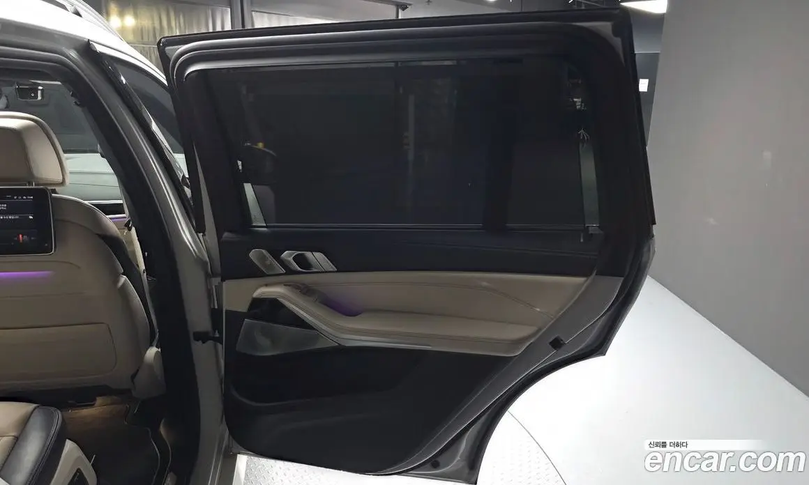 BMW X7 2021 4.4 автомат (гидро), фото 15 BMW X7 2021 4.4 автомат (гидро), фото 15