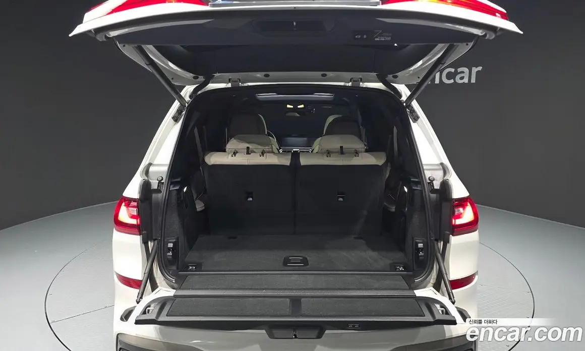 BMW X7 2021 4.4 автомат (гидро), фото 26 BMW X7 2021 4.4 автомат (гидро), фото 26