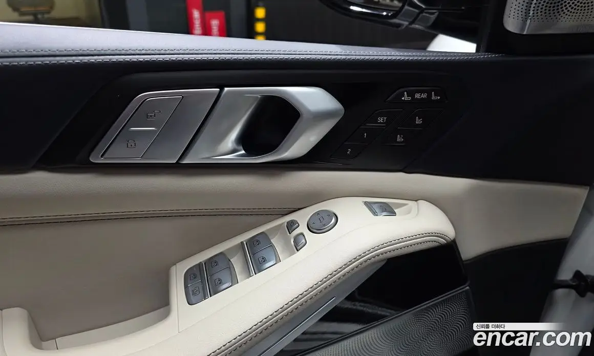 BMW X7 2021 4.4 автомат (гидро), фото 33 BMW X7 2021 4.4 автомат (гидро), фото 33