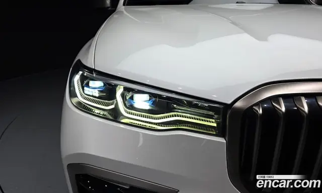 BMW X7 2021 4.4 автомат (гидро), миниатюра 8 BMW X7 2021 4.4 автомат (гидро), миниатюра 8
