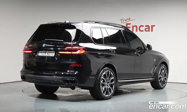 BMW X7 2023 3.0 автомат (гидро), миниатюра 1