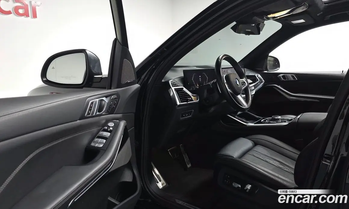 BMW X7 2023 3.0 автомат (гидро), фото 12