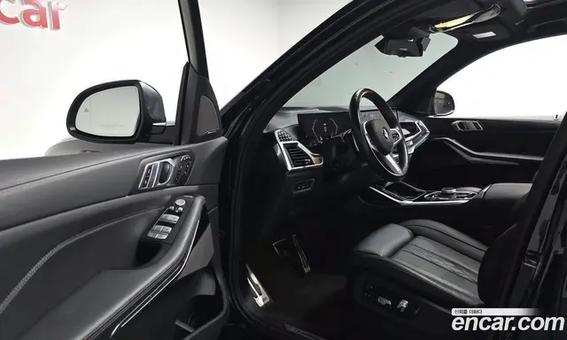 BMW X7 2023 3.0 автомат (гидро), миниатюра 12