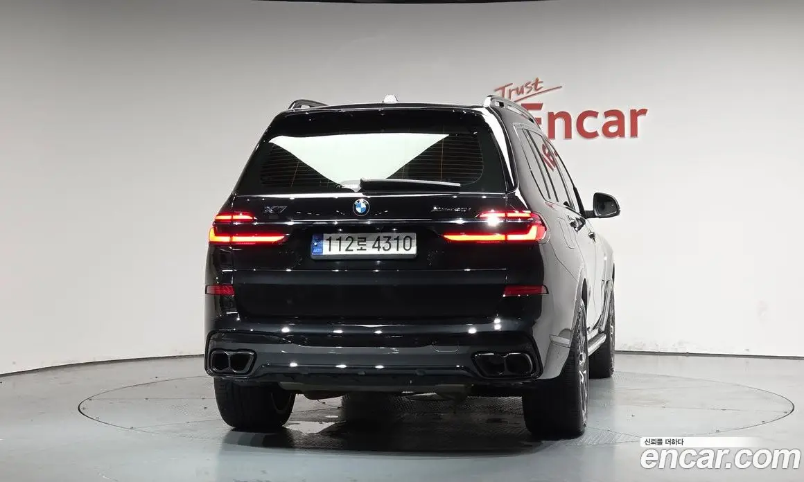 BMW X7 2023 3.0 автомат (гидро), фото 3