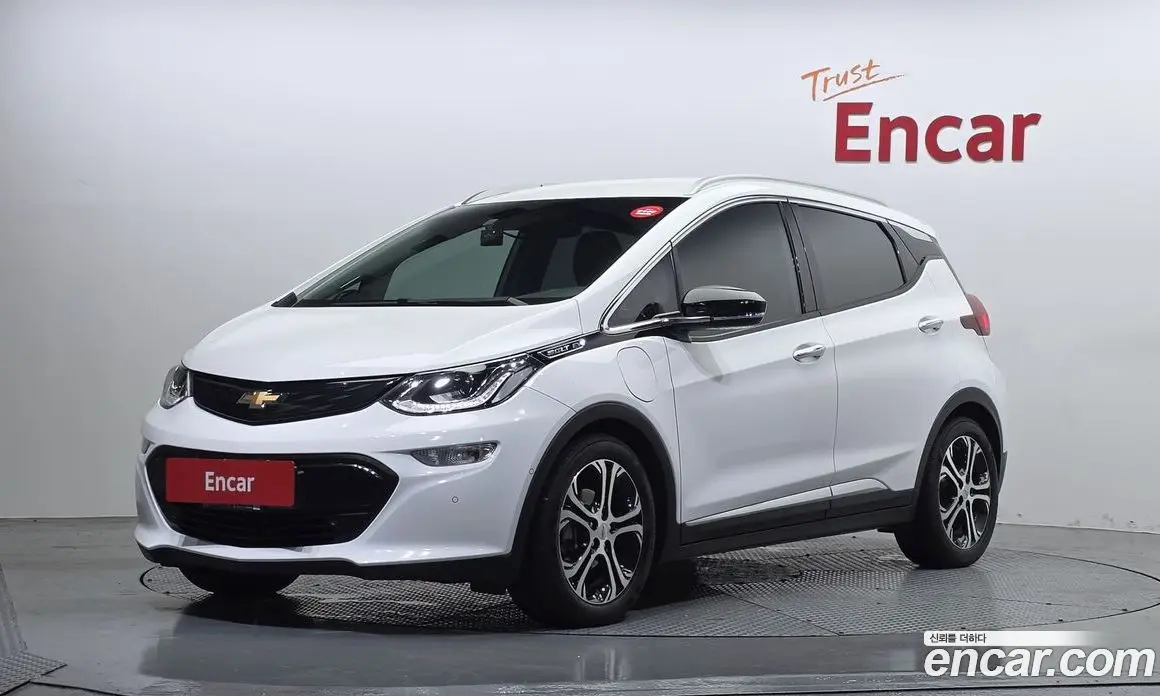 Chevrolet Bolt EV 2019 0.2 автомат (гидро), фото 1 Chevrolet Bolt EV 2019 0.2 автомат (гидро), фото 1