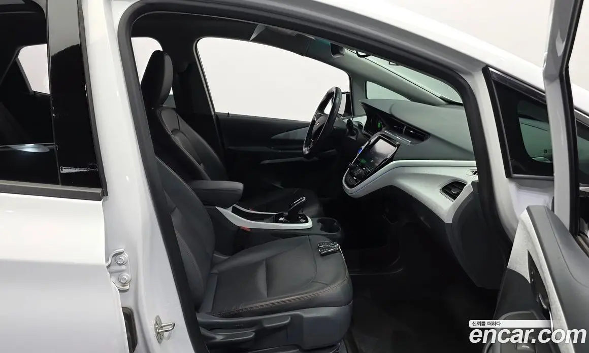 Chevrolet Bolt EV 2019 0.2 автомат (гидро), фото 18 Chevrolet Bolt EV 2019 0.2 автомат (гидро), фото 18