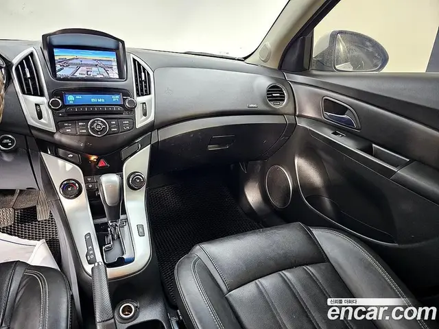 Chevrolet Cruze 2015 1.4 автомат (гидро), миниатюра 10 Chevrolet Cruze 2015 1.4 автомат (гидро), миниатюра 10