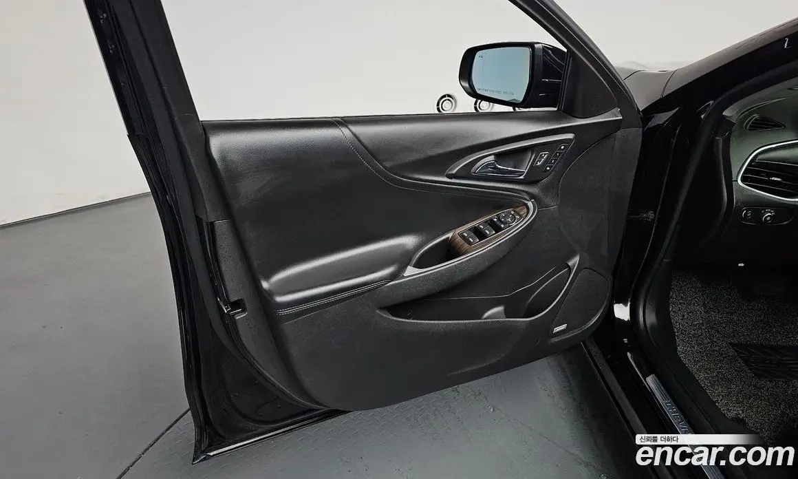 Chevrolet Malibu 2017 2.0 автомат (гидро), фото 13