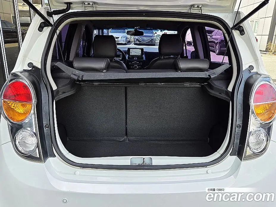 Chevrolet Spark 2012 1.0 автомат (гидро), фото 16
