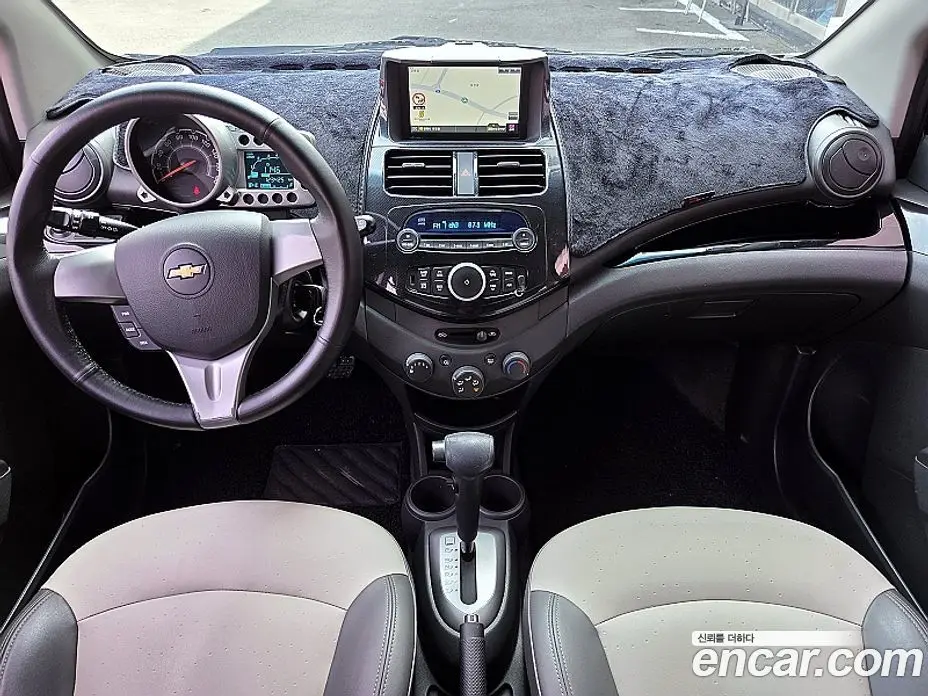 Chevrolet Spark 2012 1.0 автомат (гидро), фото 5
