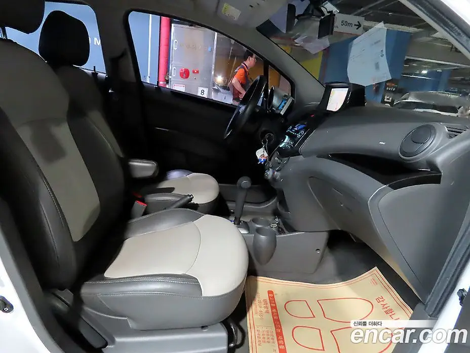Chevrolet Spark 2012 1.0 автомат (гидро), фото 8 Chevrolet Spark 2012 1.0 автомат (гидро), фото 8