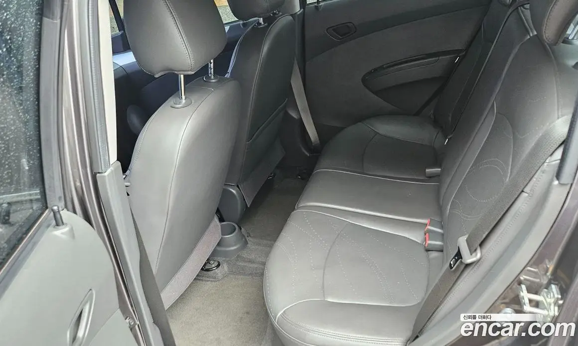 Chevrolet Spark 2013 1.0 автомат (гидро), фото 16 Chevrolet Spark 2013 1.0 автомат (гидро), фото 16