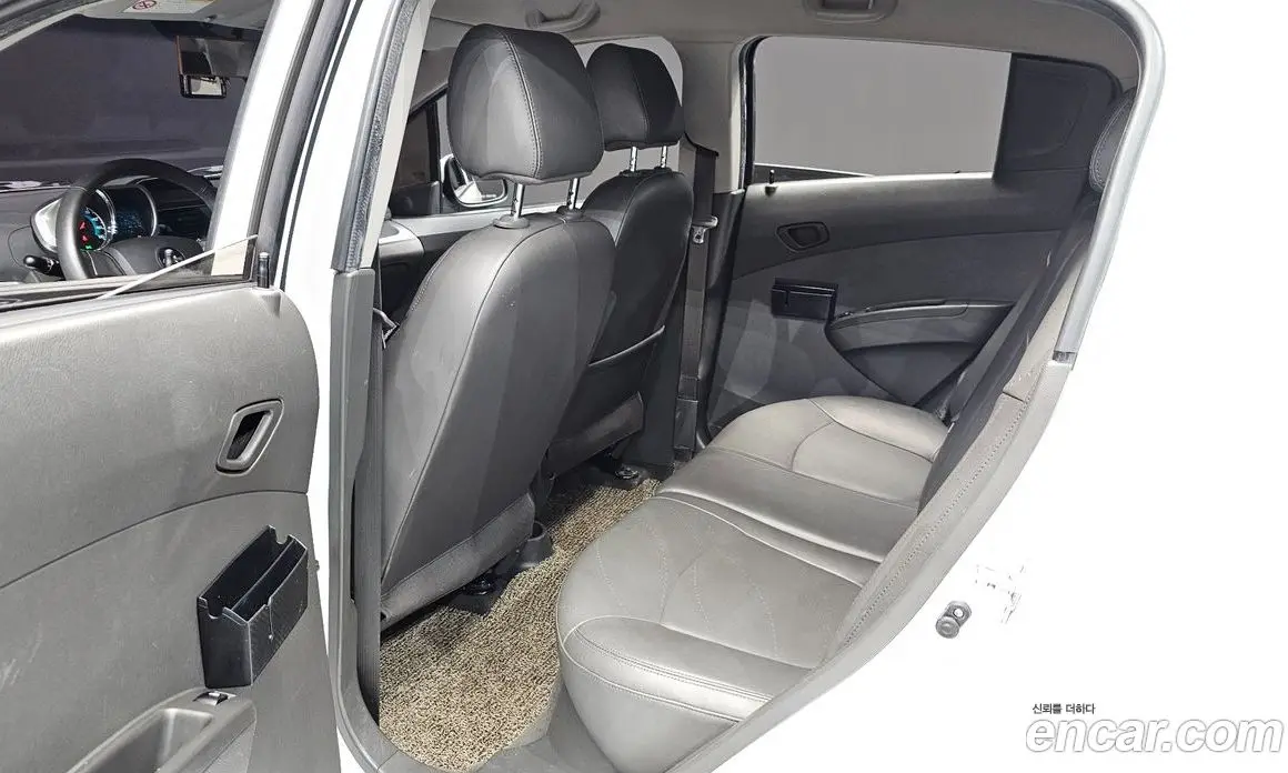 Chevrolet Spark 2014 1.0 автомат (гидро), фото 11 Chevrolet Spark 2014 1.0 автомат (гидро), фото 11