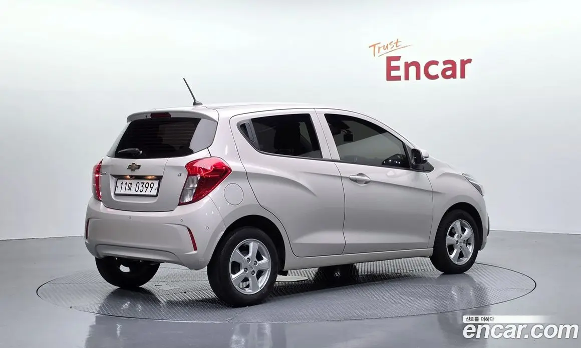 Chevrolet Spark 2016 1.0 автомат (робот), фото 2 Chevrolet Spark 2016 1.0 автомат (робот), фото 2