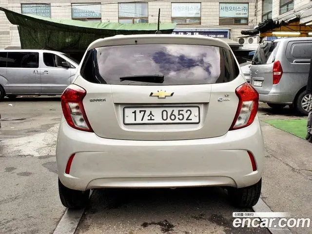 Chevrolet Spark 2016 1.0 автомат (гидро), миниатюра 4 Chevrolet Spark 2016 1.0 автомат (гидро), миниатюра 4