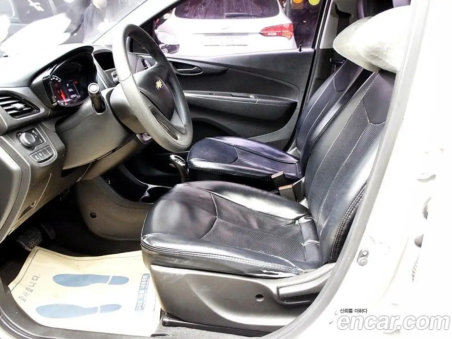 Chevrolet Spark 2016 1.0 автомат (гидро), фото 10 Chevrolet Spark 2016 1.0 автомат (гидро), фото 10